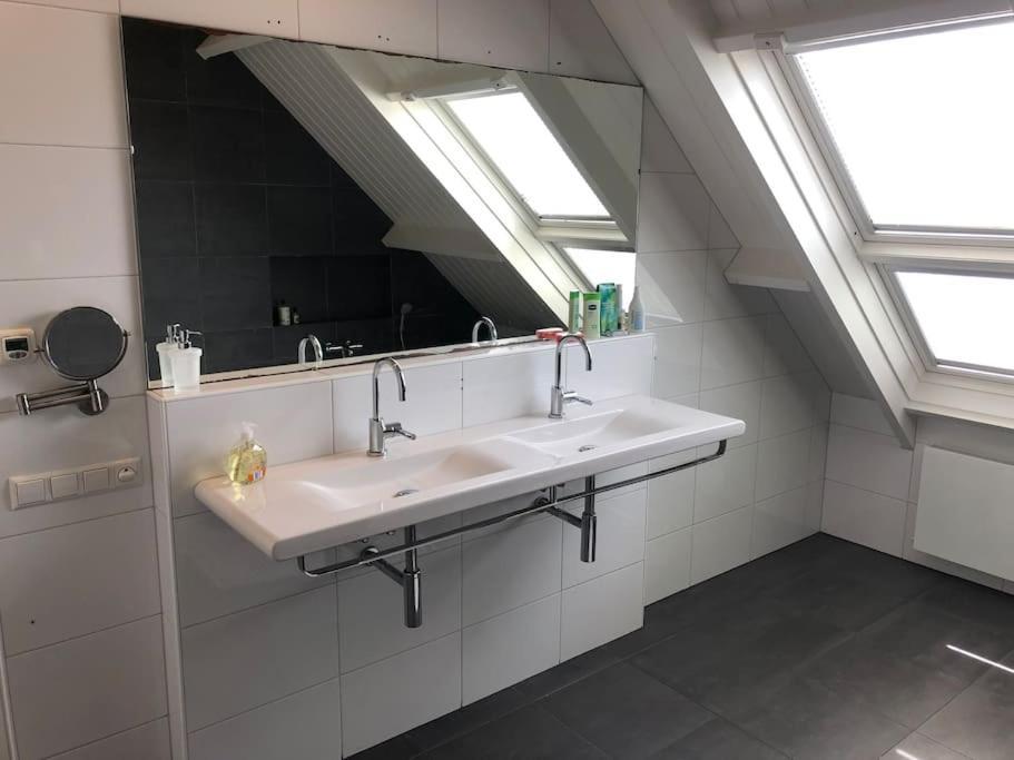 Luxe Woonboerderij In De Natuur. Nieuwkoop ภายนอก รูปภาพ